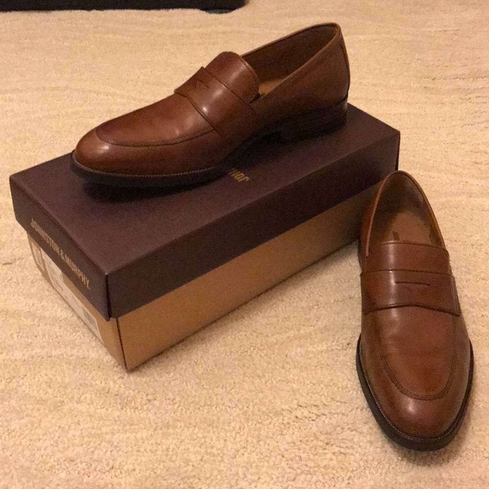 Johnston & Murphy Tan Calfskin dress shoes